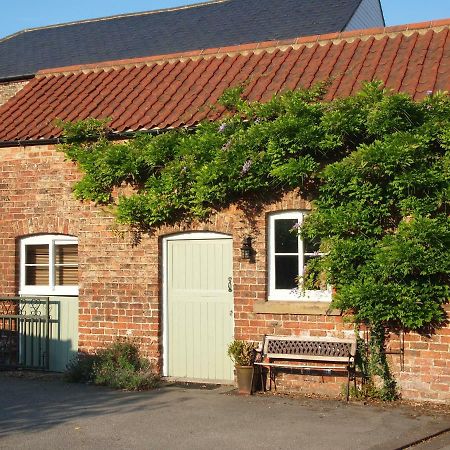 The Stables At Owlett Hall Crowle  Bagian luar foto