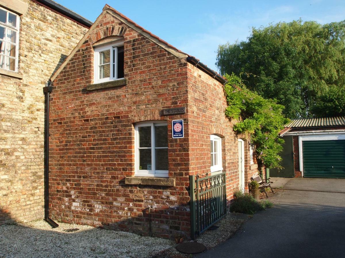 The Stables At Owlett Hall Crowle  Bagian luar foto